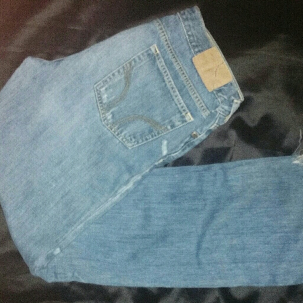 Hollister distressed jeans