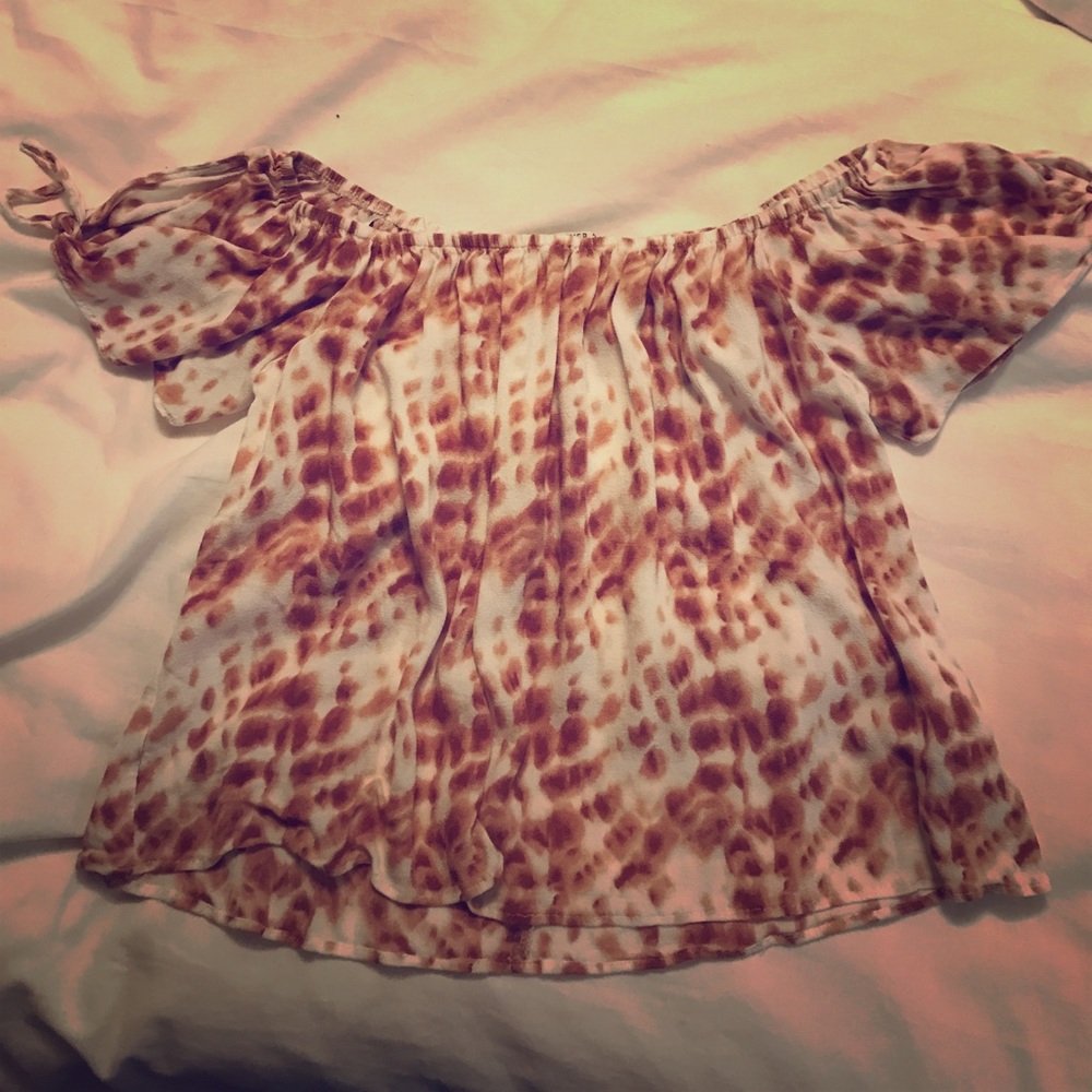 Off the shoulders top