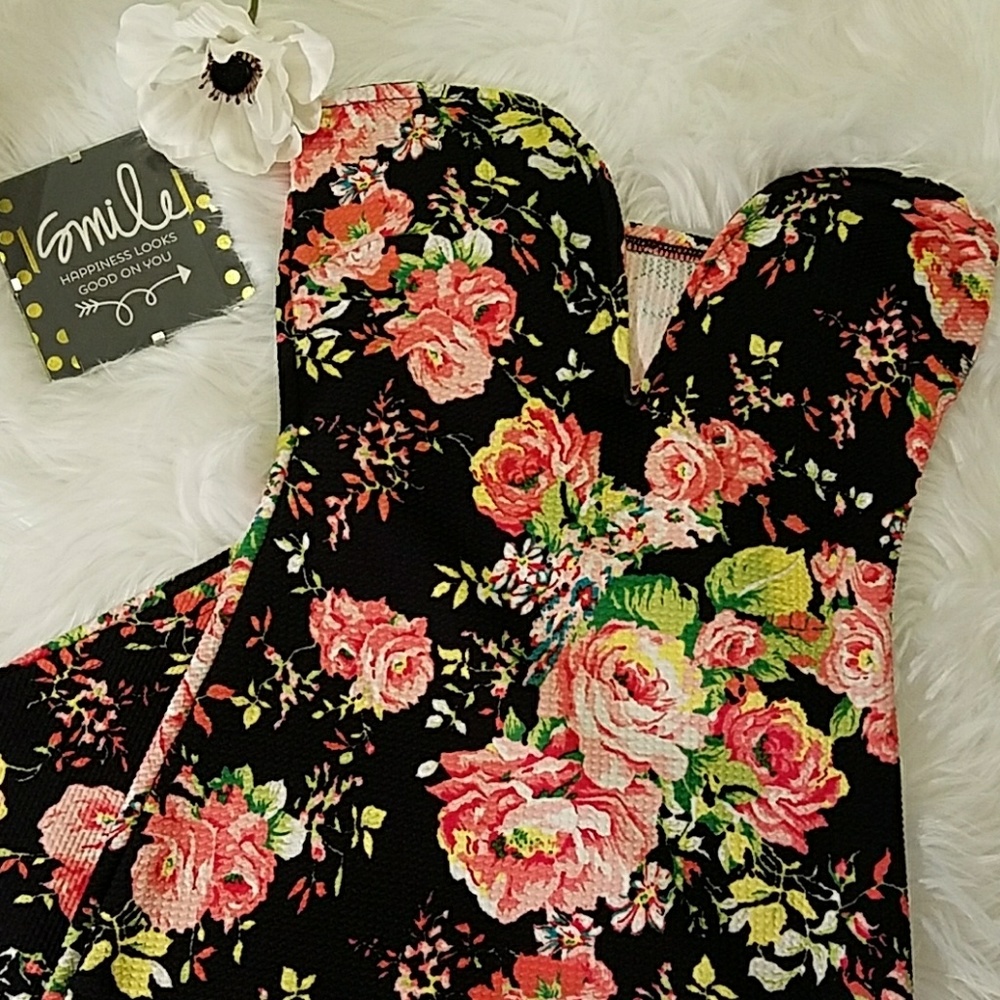 Heart Shaped Strapless Flower Dress
