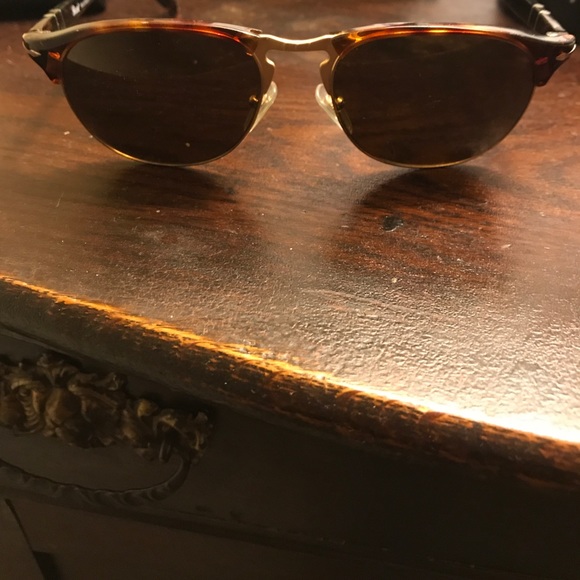 Persol --P8649S - Polarized Sunglasses - Picture 2 of 2
