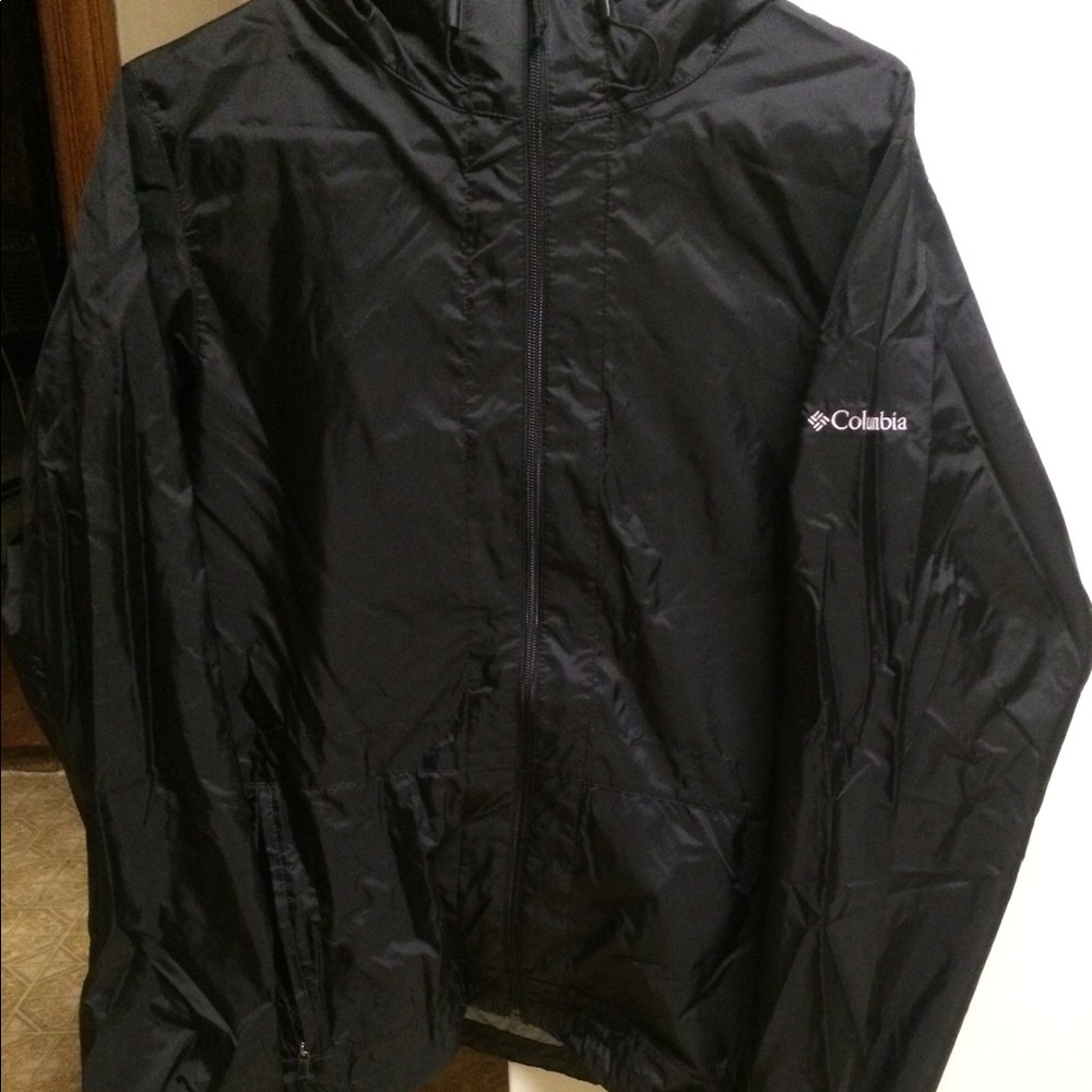 Columbia rain coat