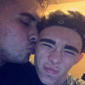 Meet your Posher, Corey