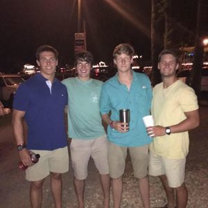 Meet your Posher, Clint