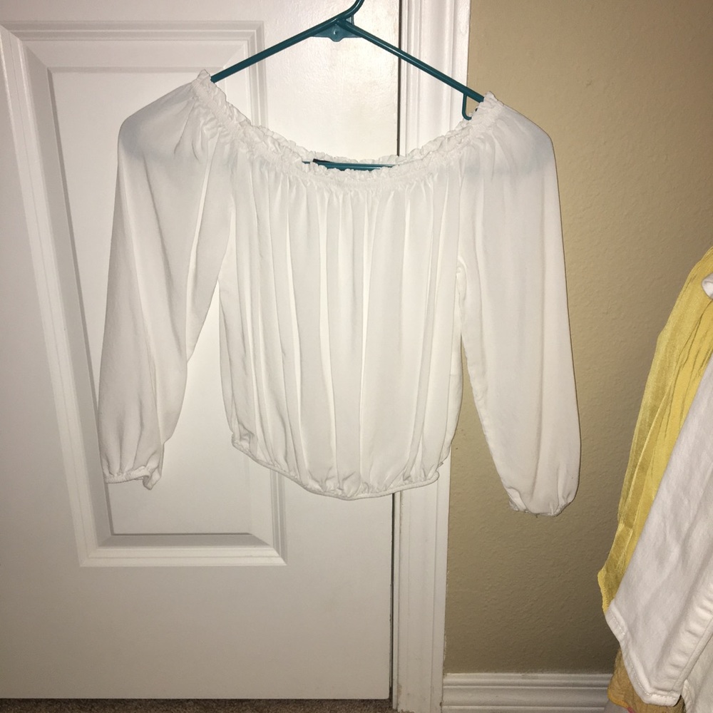 White off the shoulder chiffon crop top!