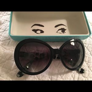 Never worn black Kate Spade Nerissa Sunglasses