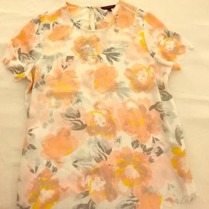 Women's Banana Republic Shirt