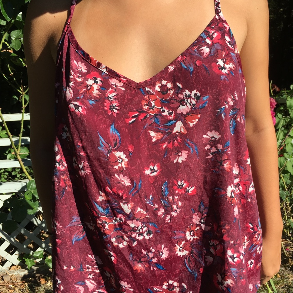 Tank top, from Hollister. - Picture 2 of 4