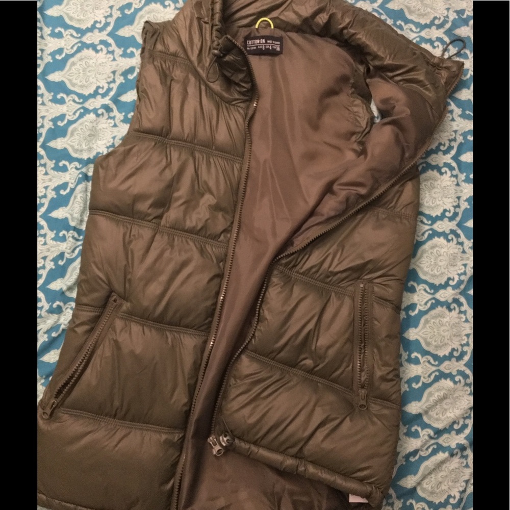Puffer Vest by Cotton On