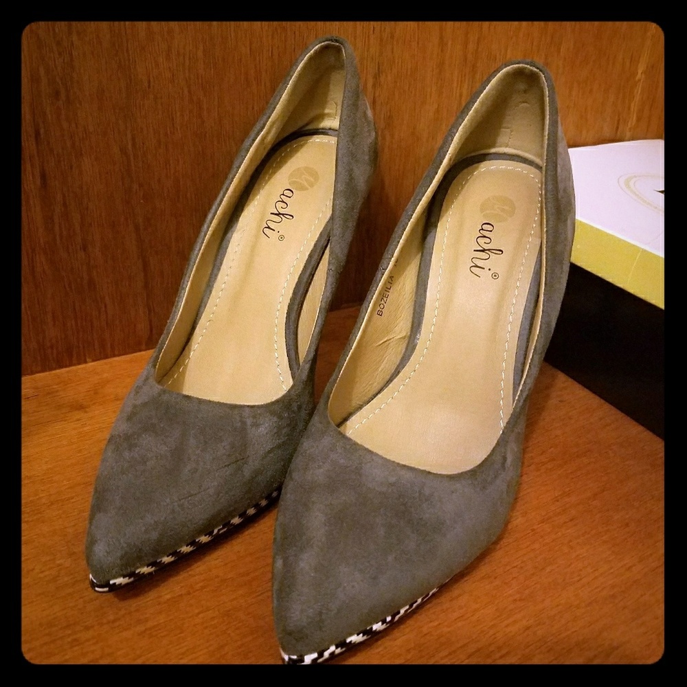 BOZEILA GREY SUEDE HEELS 🔥🔥🔥HOT!HOT!HOT!