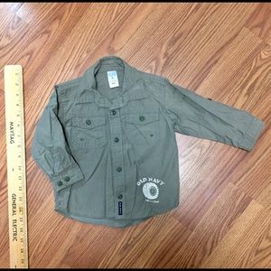 Old Navy long sleeve button up shirt