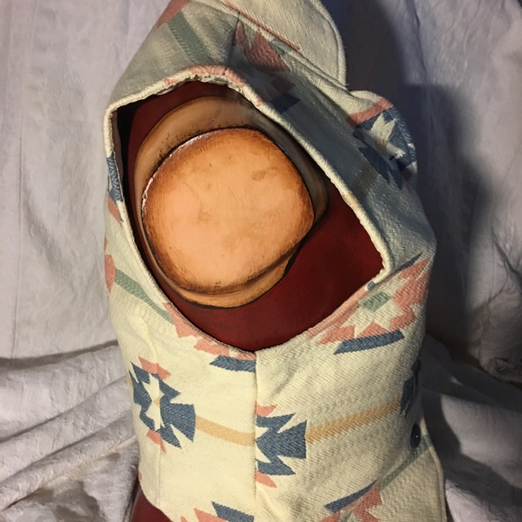 Vest with American Indian Design - Picture 3 of 7