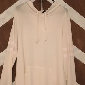 White thin hoodie