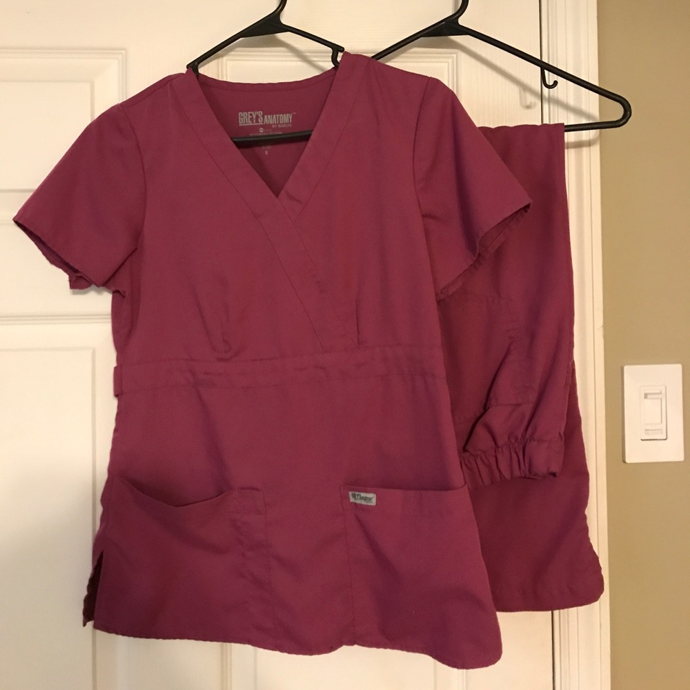 GREY'S ANATOMY Scrubs
