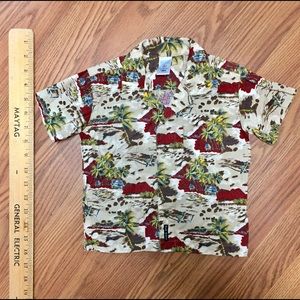 Old Navy Hawaiian shirt sleeve button up shirt