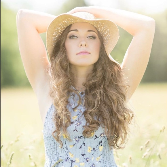 💕 - Picture 3 of 3