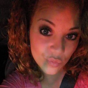 Meet your Posher, Jillian