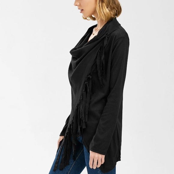 ‼️LAST ONE ☝️ Asymmetric Long Sleeve Tassel Top - Picture 3 of 5