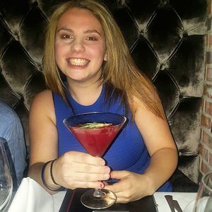 Meet your Posher, Nikki