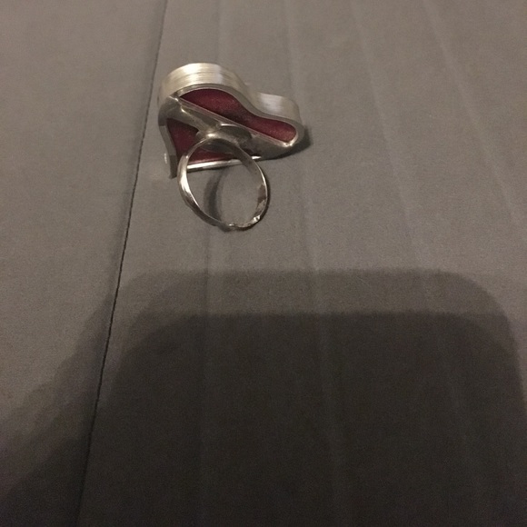 Heart ring - Picture 2 of 2