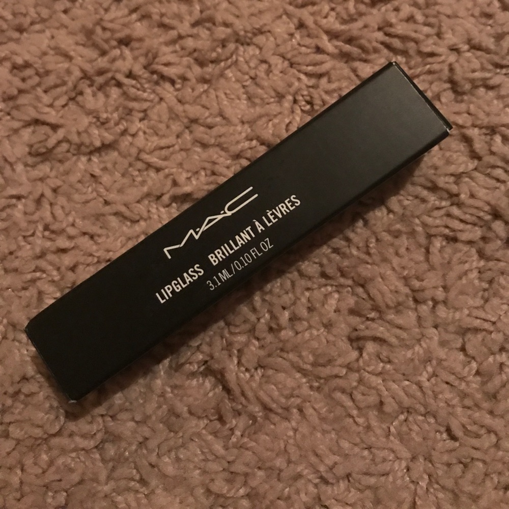 New Mac lip Glass