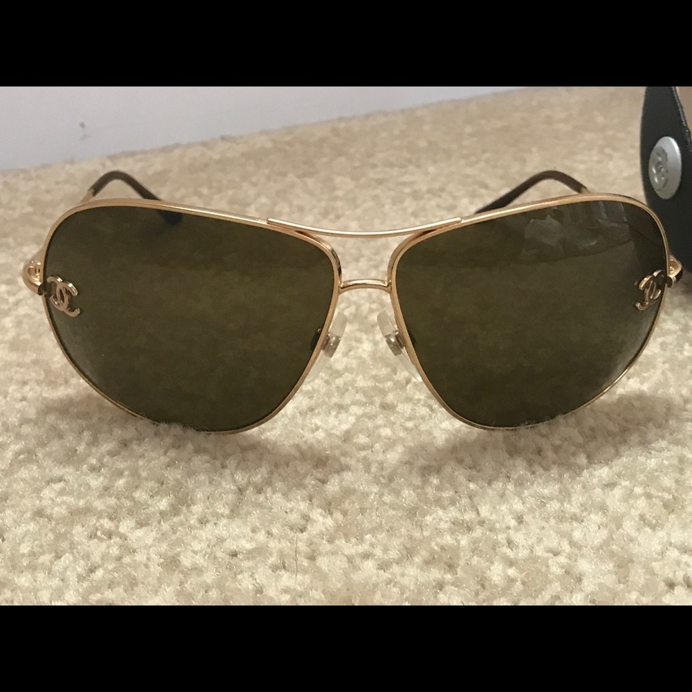 Chanel Aviator Sunglasses 100% Authentic