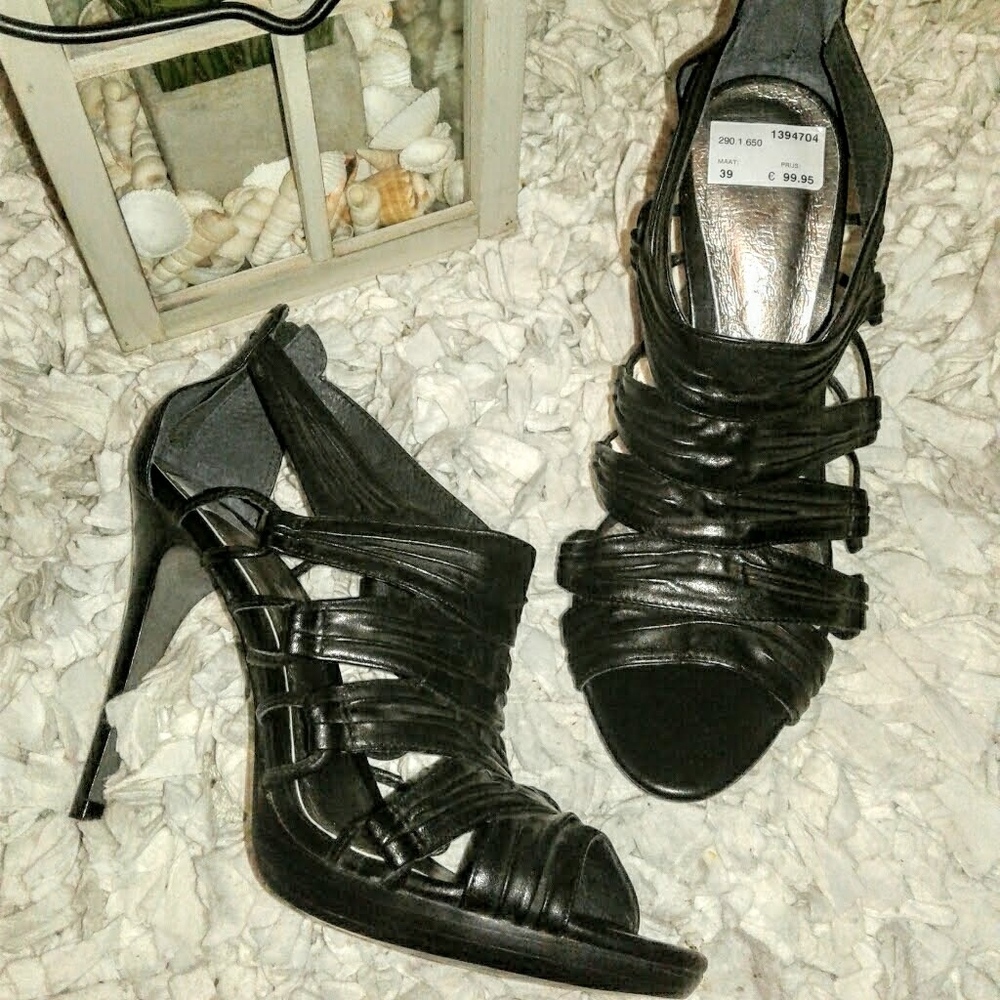 New Black Heels