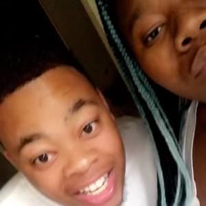 Meet your Posher, Devante