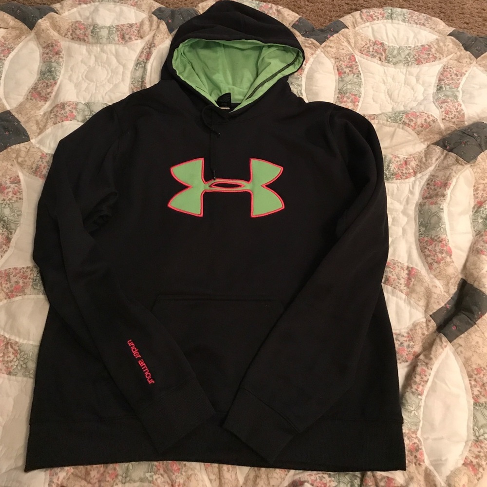 Black Under Armour hoodie
