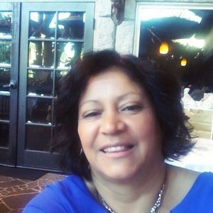 Meet your Posher, Juana