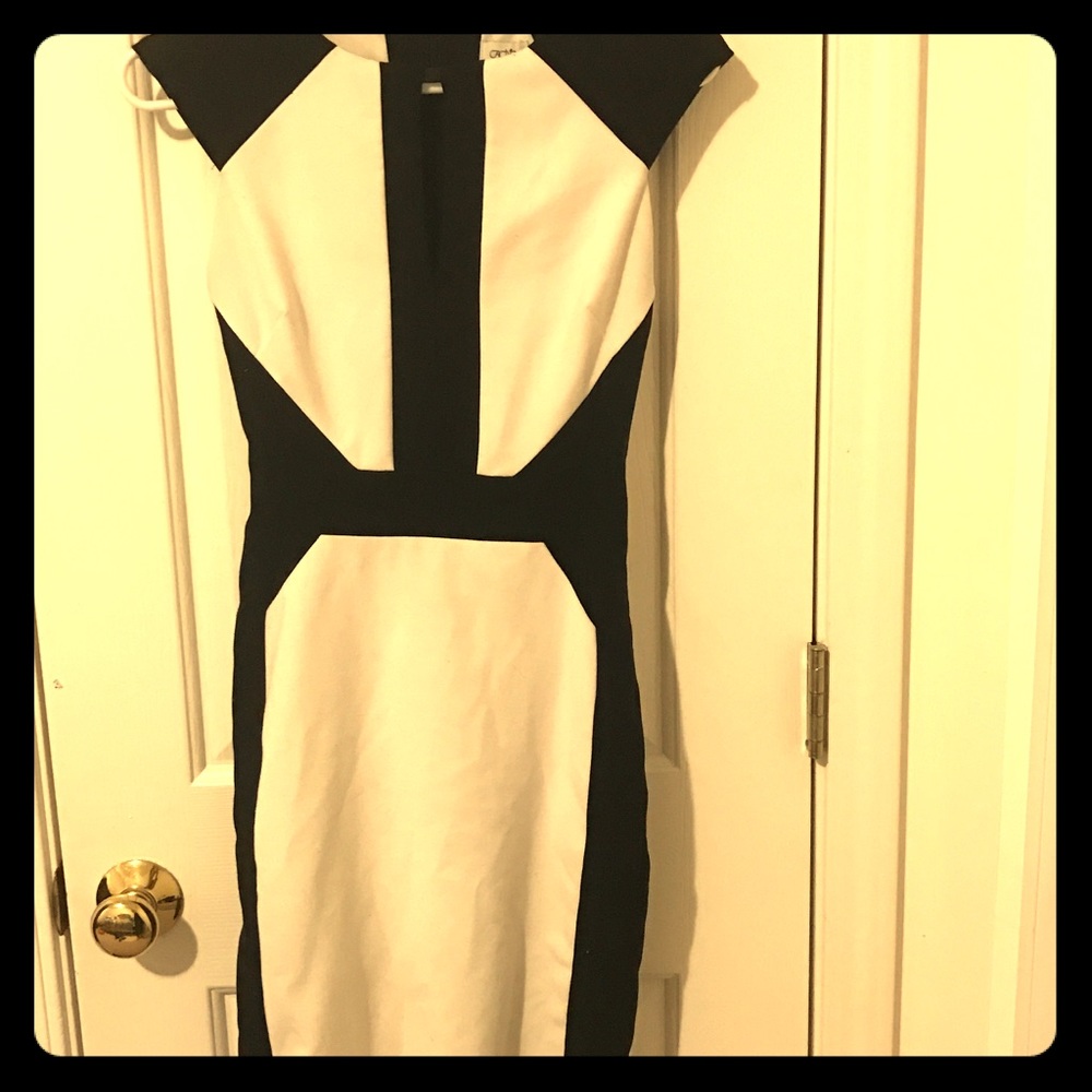 💥 Unique Cache Midi colorblock dress 👗💥