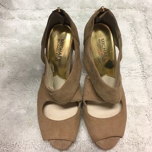 Michael Kors Elena Pumps