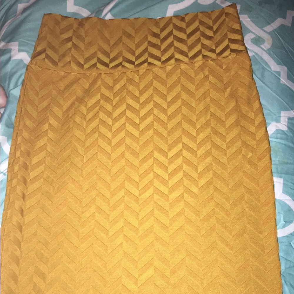 LulaRoe Cassie Skirt