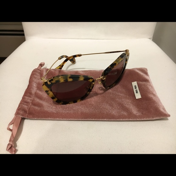 Miu Miu sunglasses main image 6