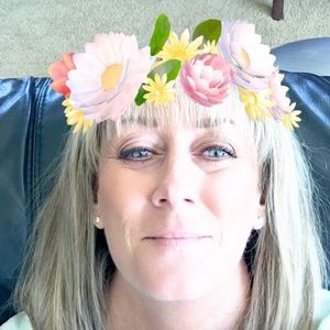 Meet your Posher, Leigh