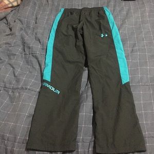 Under Armour youth athletic pants