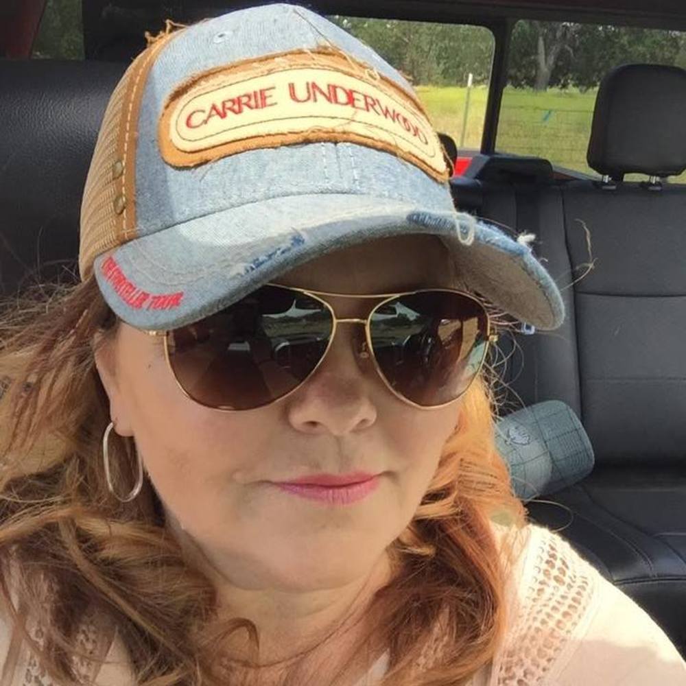 Meet your Posher, Dana