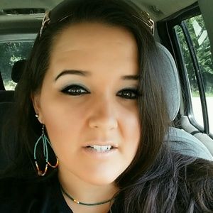 Meet your Posher, Sheena