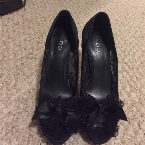 Aldo black lace platform heels - Picture 1 of 3