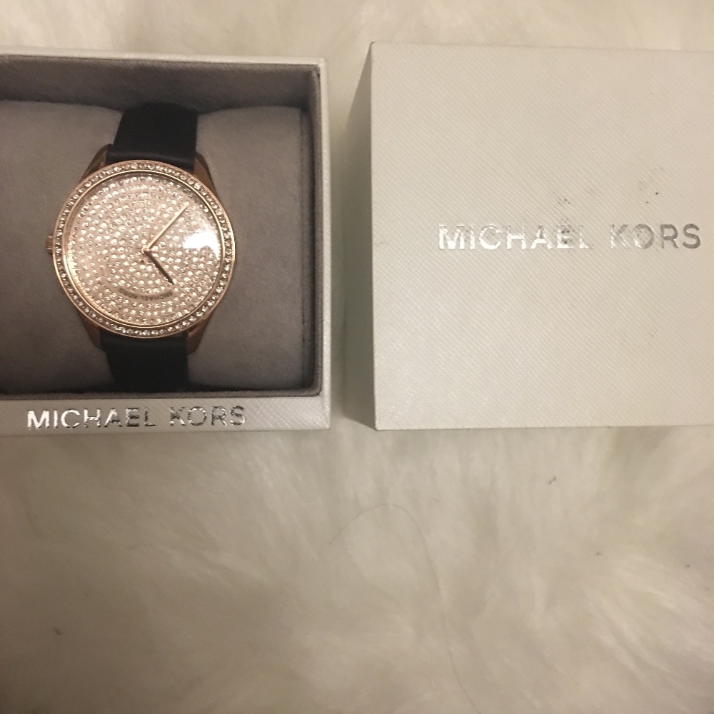 Michael Kors Women watch