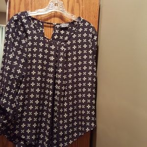 Navy design top