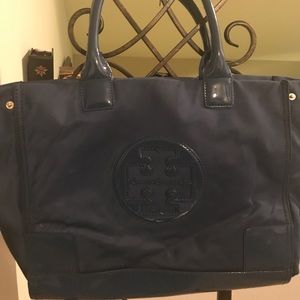 Navy blue Tory butch purse