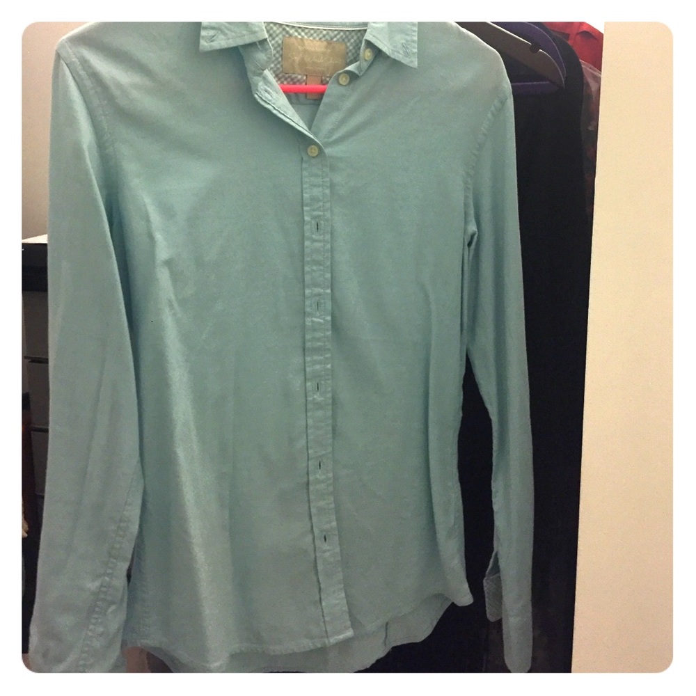 Collared shirt (sky blue)