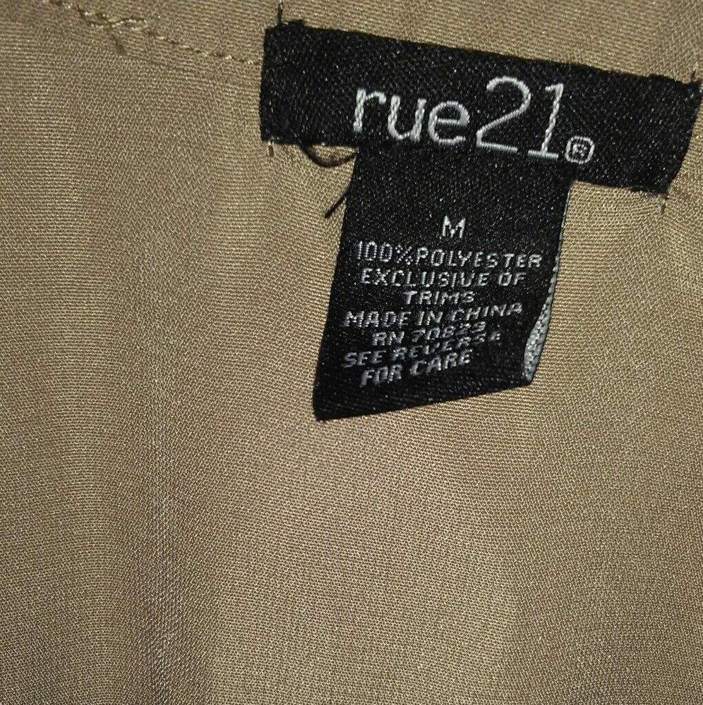 Dress - Picture 2 of 2