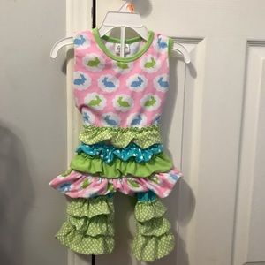 Bunny Capri Icing Set