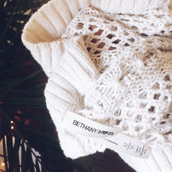 Cora Crochet Woven Cardigan - Picture 5 of 5