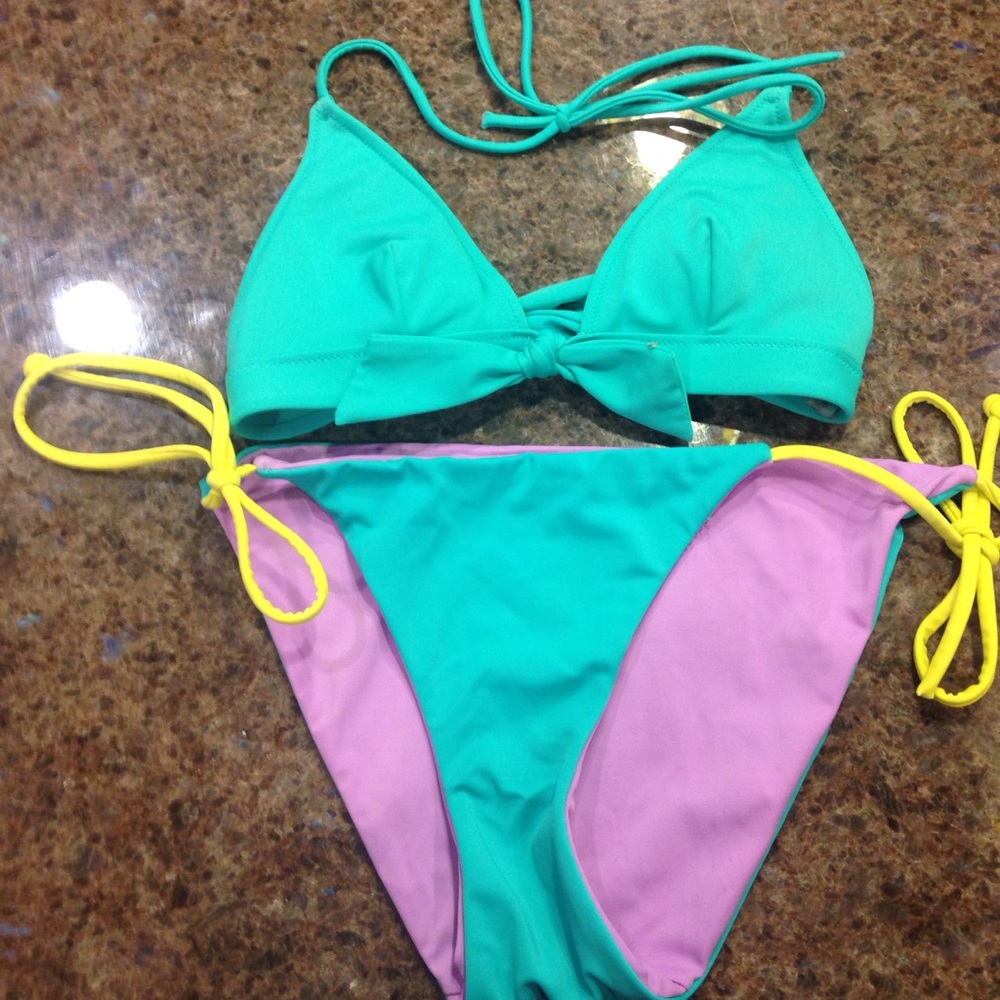 Victoria's Secret Bikini Aqua. S top, M bottom