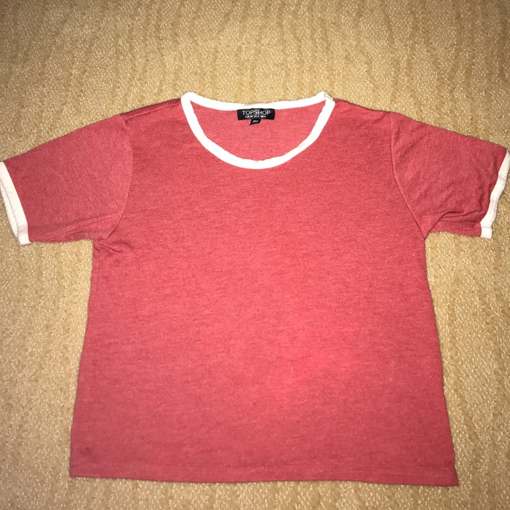 red/orange tshirt