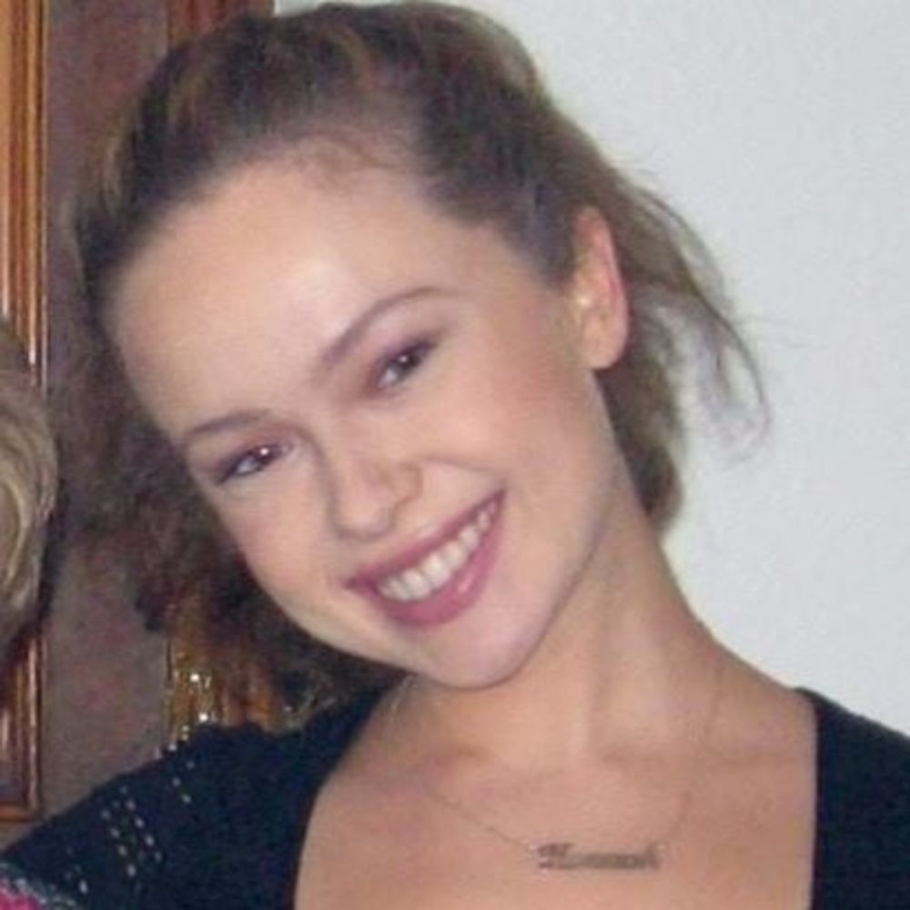 Meet your Posher, Hannah