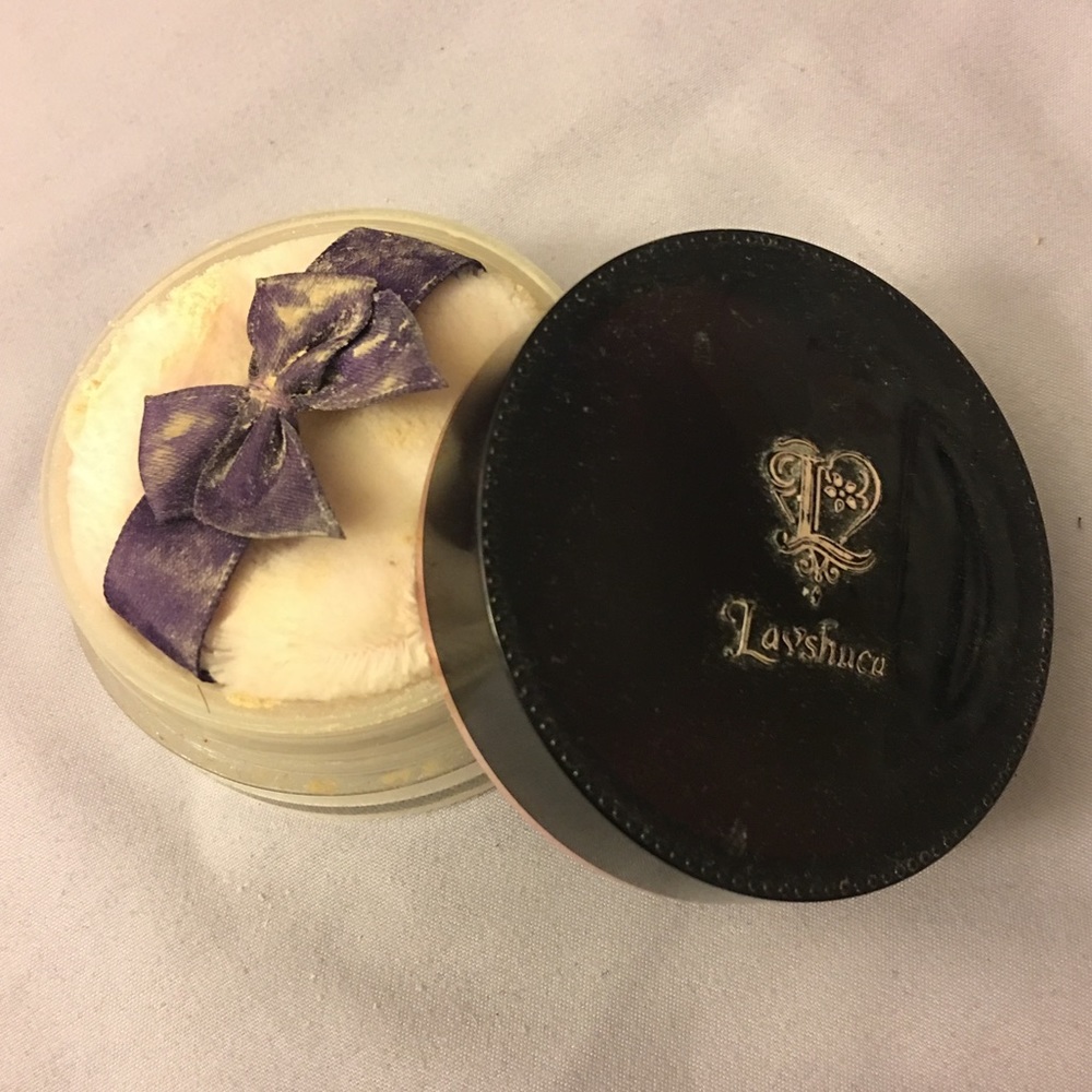 Authentic Japanese LAVSHUCA Setting Powder