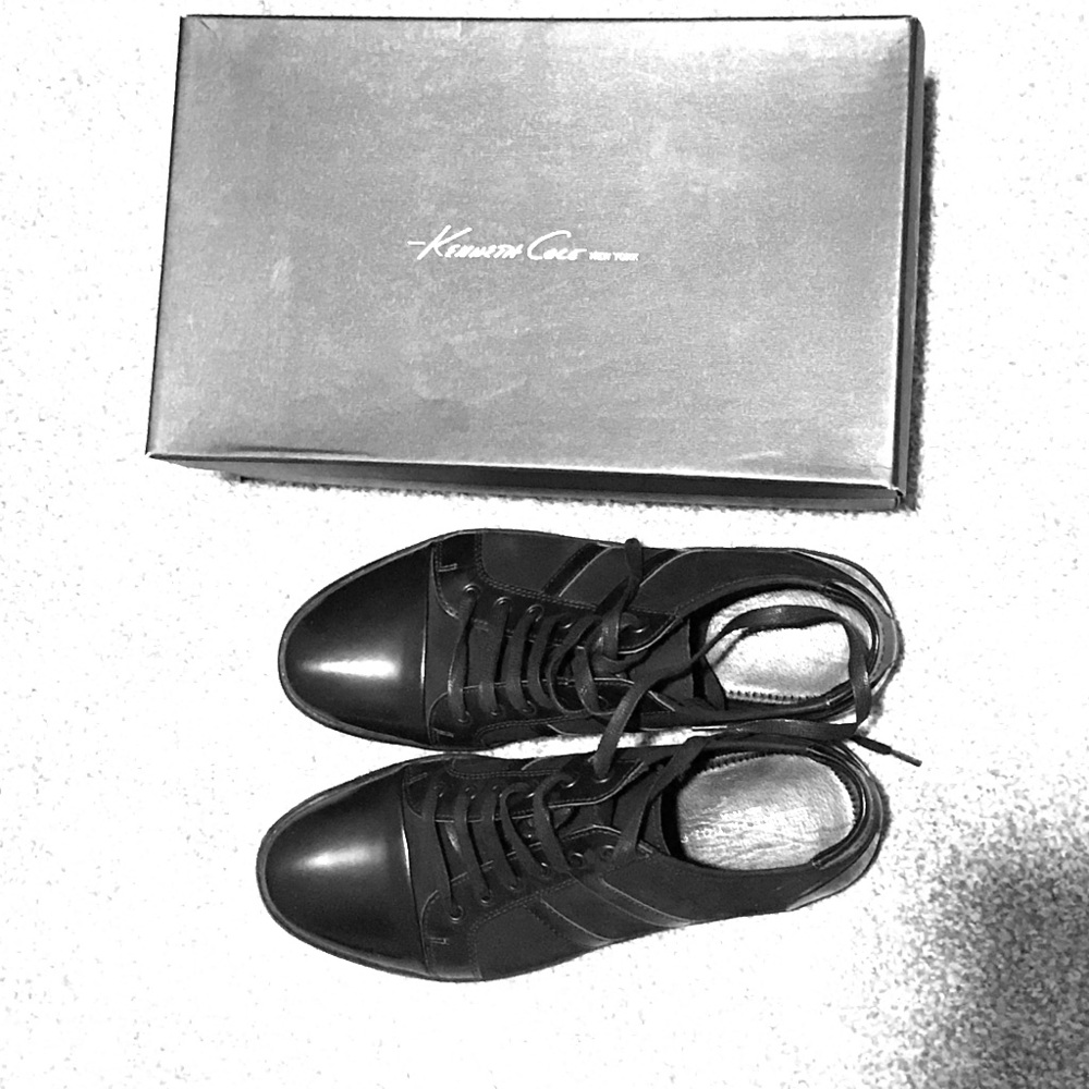 Kenneth Cole "Down the Line" Sneaker
